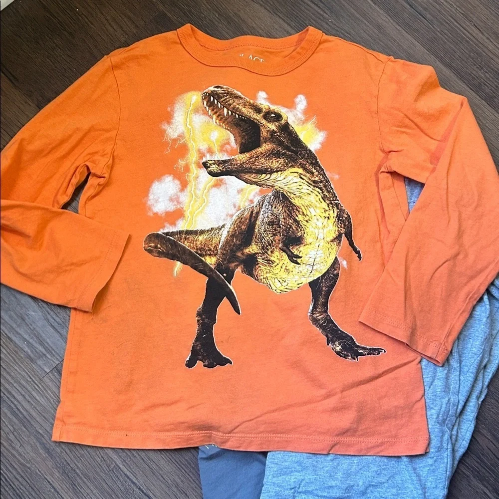 Children's Place long sleeve t shirt bundle size 5/6 youth